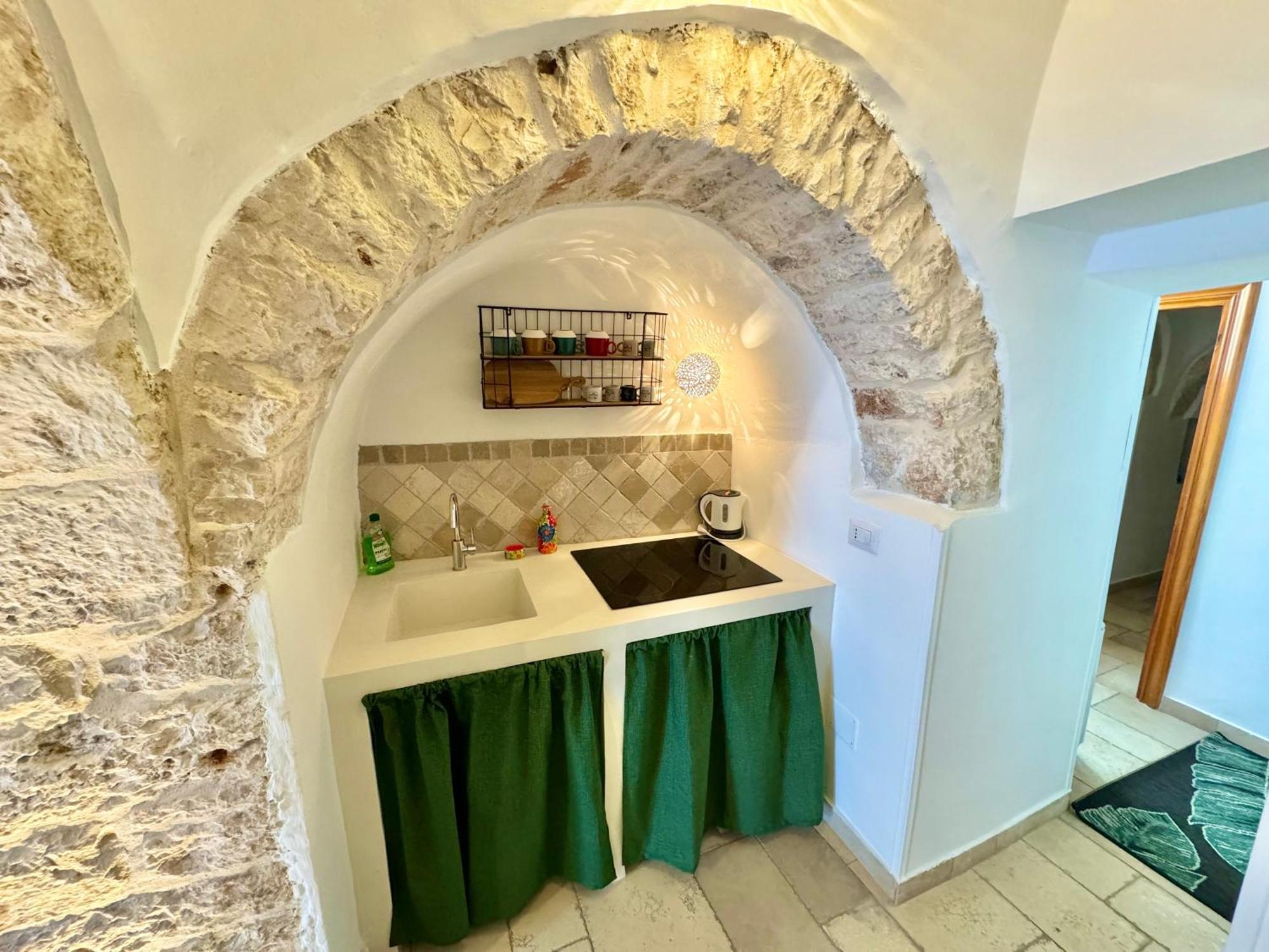 Trulli Moon Villa Alberobello Exterior photo